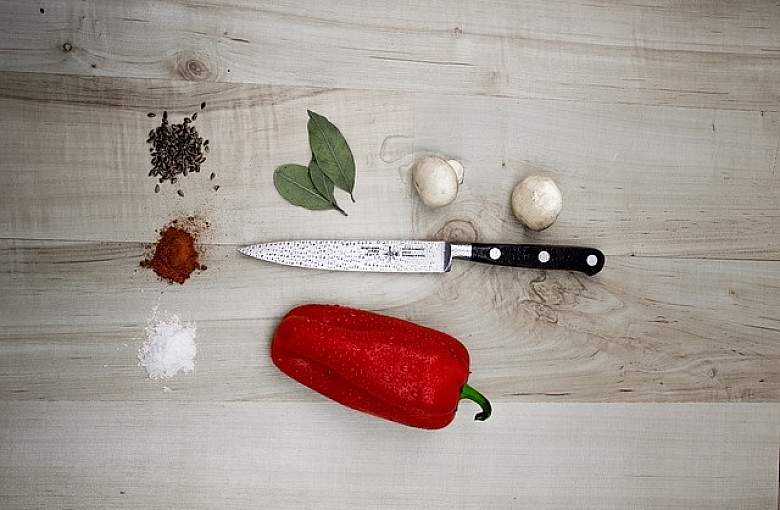 Nóż szefa kuchni: klucz do mistrzowskiego gotowania